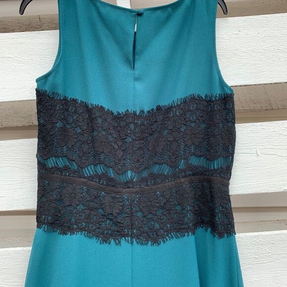 Beautiful LOFT Dress With Lace Overlay - Picture 5 of 7